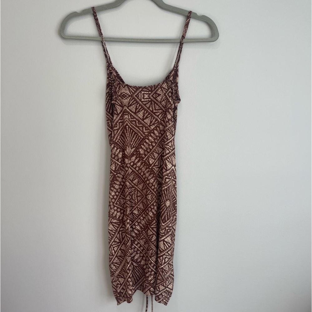 Windsor Geometric Fun Cutout Mini Dress - Picture 3 of 4